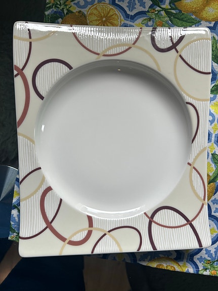 Villeroy & Boch lautanen neliöpohjalla