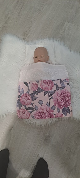 Baby Bornin (43 cm) peitto ja tyyny