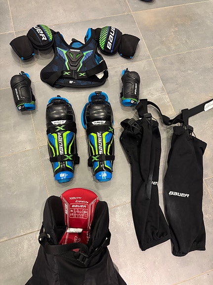 Bauer X jääkiekkosuojat junior