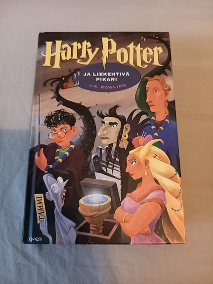 Harry Potter ja liekehtivä pikari
