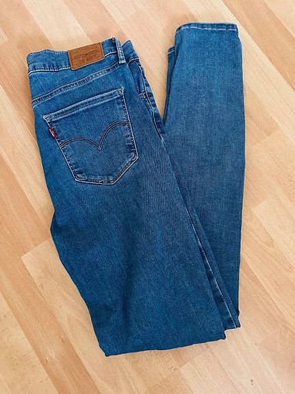 Levis farkut 29”