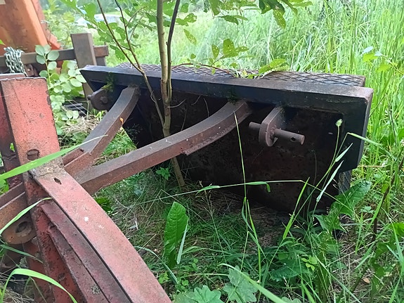 Traktorin takakauha