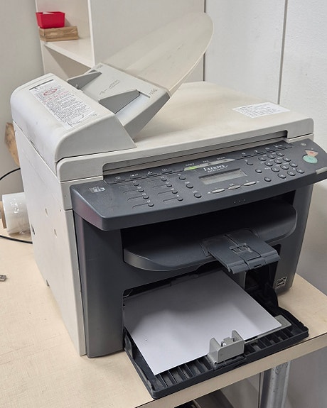 Monitoimilaite