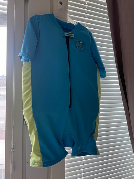 5-6, Speedo kelluttava uimapuku