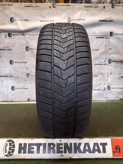 235/50R19" Käytetty Kitkarengas