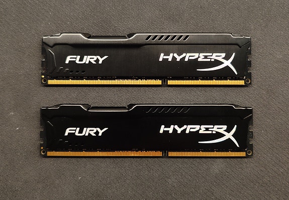 Hyperx Fury 16 gb (2*8 gb) ddr3 ram-muistit