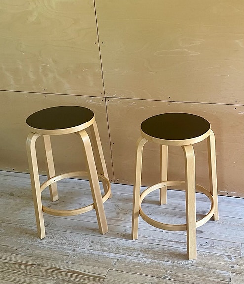 Artek K65 Alvar Aalto baarijakkarat