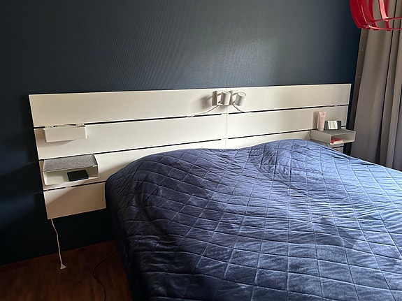 IKEA sängynpääty valkoinen