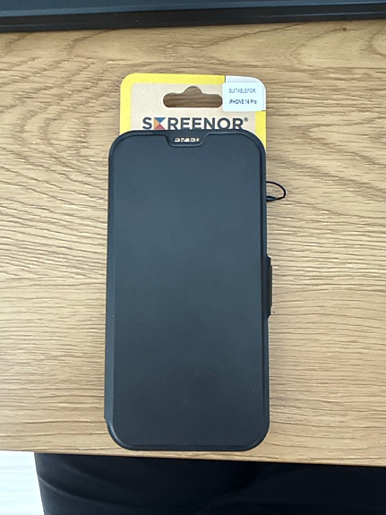 Screenor iphone 16 pro flip case