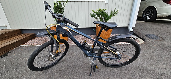 VARATTU Crescent 24" maastopyörä