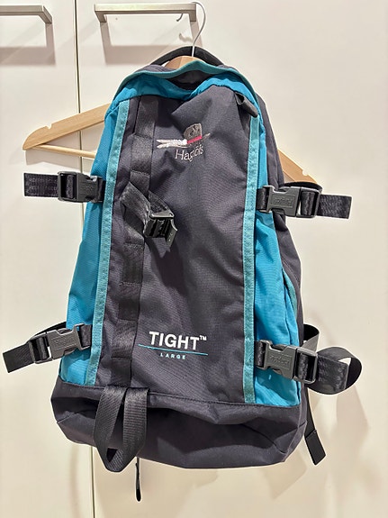 Haglöfs Tight L reppu musta–turkoosi
