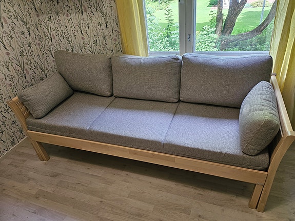 Vuodesohva / puusohva kotimainen