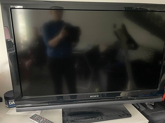Sony LCD digital colour tv