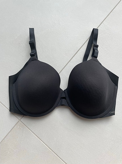 Calvin Klein uudet rintsikat 80D