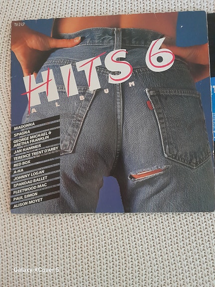 Hits 6 tupla LP-vinyyli Madonna, A-ha, George Michael ym.