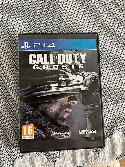 PS4 Call of Duty: Ghosts peli