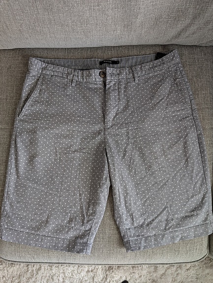 Burton shortsit 42