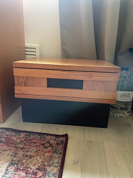 Vintage yöpöytä