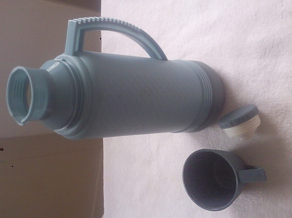 Muovi Thermos