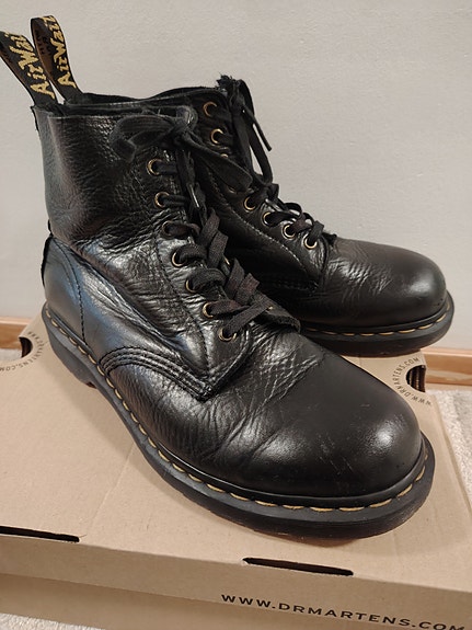 Dr. Martens kengät, 1460 Pascal
