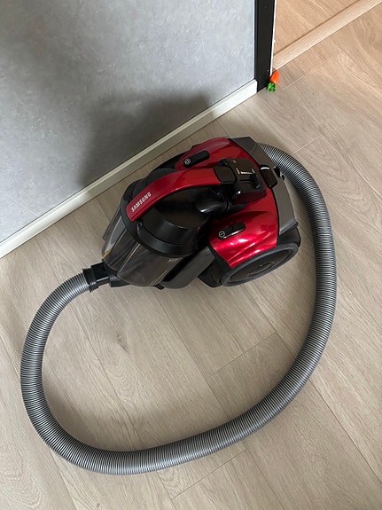 Samsung pölynimuri