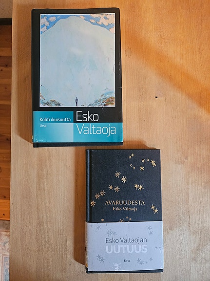Esko Valtaoja kirjat – Kohti ikuisuutta ja Avaruudesta