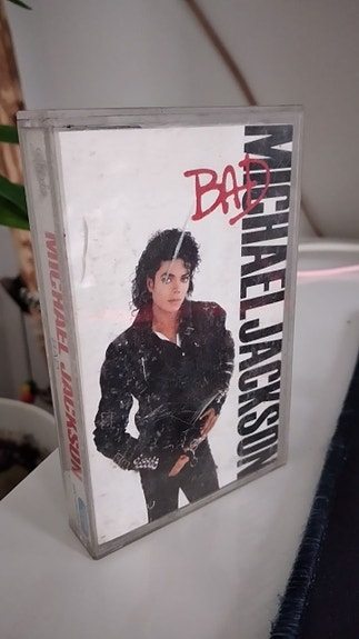 Michael Jackson – Bad, 1987 Dolby B / Chrome