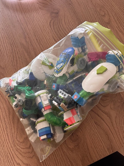 Pikku legoja