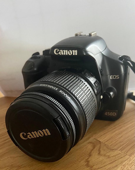 Canon EOS 450D digijärjestelmäkamera