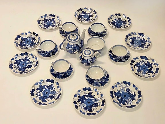 Arabian vanhoja astioita