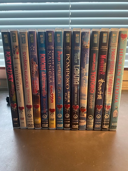 14kpl Studio Ghibli DVD-elokuvapaketti suomeksi
