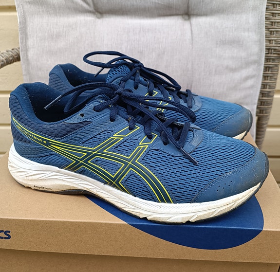 Asics lenkkarit