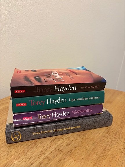 Torey Hayden tositarina kirjat ”mielenterveys”