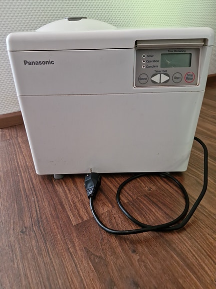 Panasonic leipäkone
