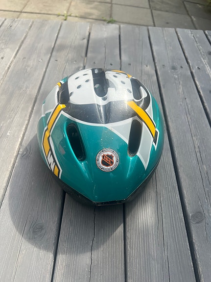 Anaheim mighty ducks vintage pyöräilykypärä