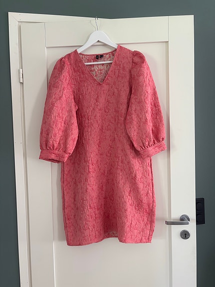 Vero Moda mekko M