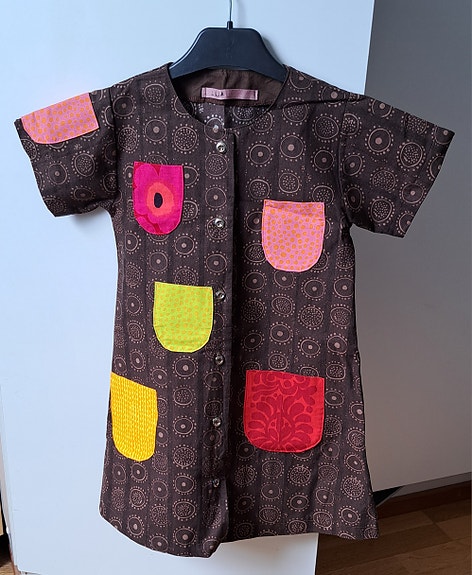 Itse Marimekko-kankaasta tehty Iloinen takki, koko n. 130-140