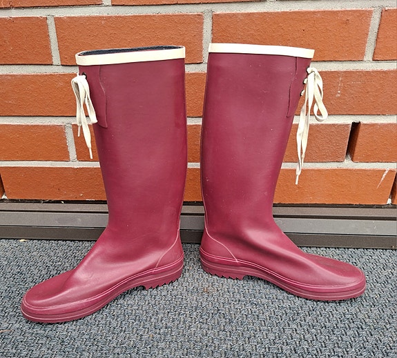 35€ AIGLE FESTARISAAPPAAT kumisaappaat 42