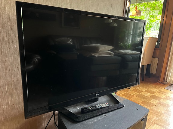 LG 42LM615S 42" televisio