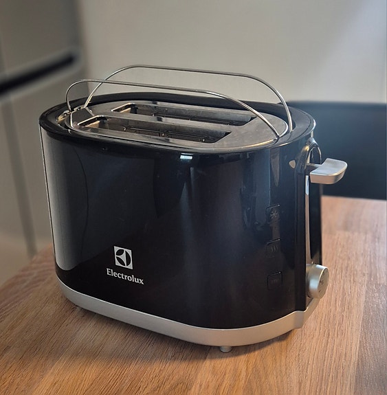 Electrolux leivänpaahdin