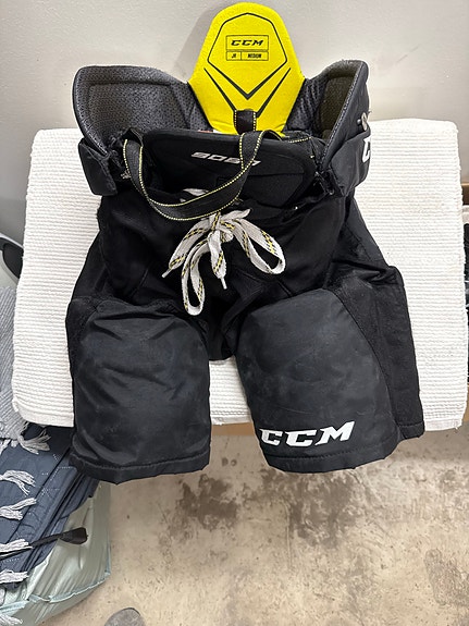 CCM 9060 jääkiekkohousut JR M musta