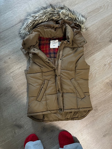 H&M L.O.G.G liivi koko 36 ruskea