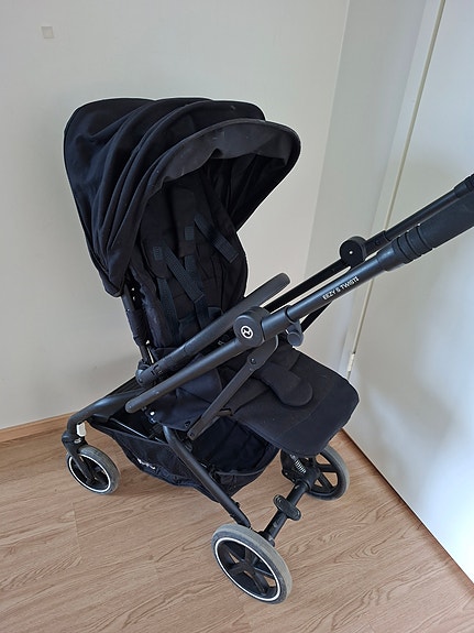 Cybex Eezy S Twist+ 2 matkarattaat