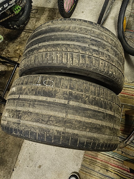 Renkaat 245/40 ja 275/35 r20