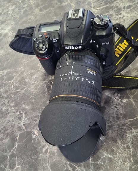 Sigma 28-70mm D zoom-objektiivi Nikonille