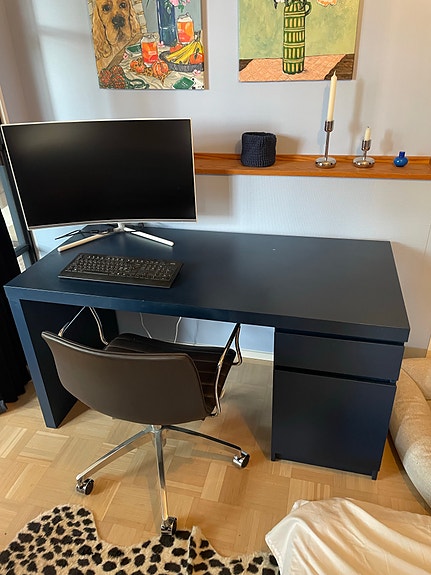 Ikea malm maalattu työpöytä