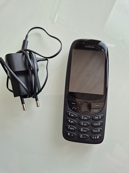 Nokian peruspuhelin