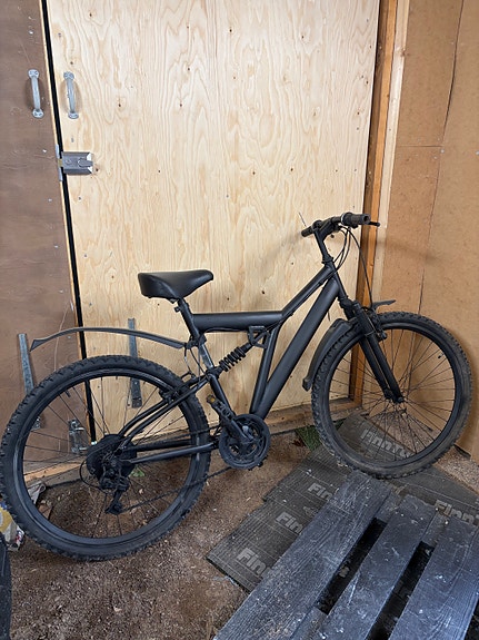 Insera maastopyörä 24" M musta unisex
