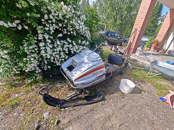 Yamaha moottorikelkka