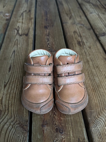 Bundgaard nahkaiset ensikengät koko 19 unisex